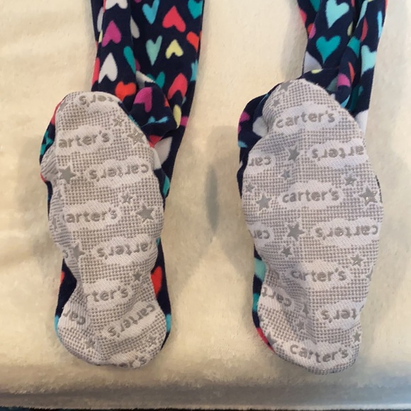 Carter’s heart blanket sleeper/footed pajamas Size 4T - Picture 7 of 10